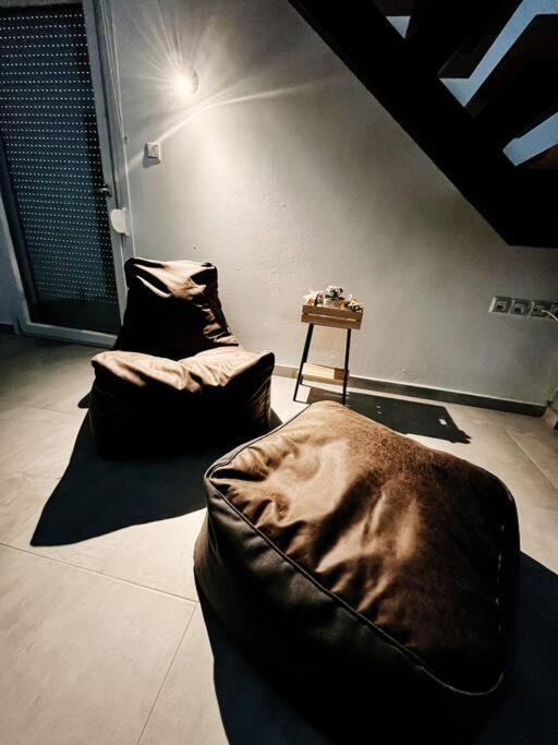 Escala Double Loft 1 & Parking In The City Center Volos Buitenkant foto